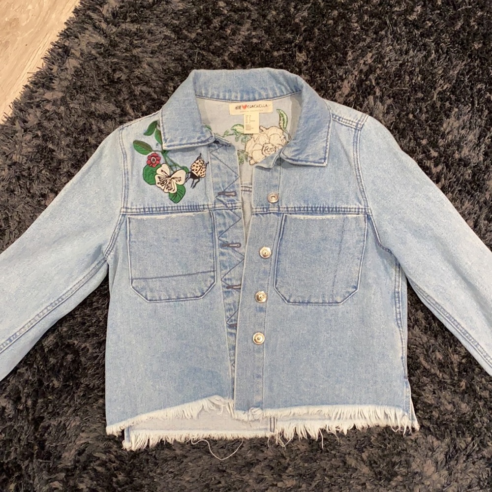 Jean jacket - Picture 2 of 4